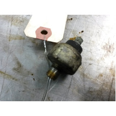 95J024 Engine Oil Pressure Sensor For 98-99 Kia Sephia  1.8